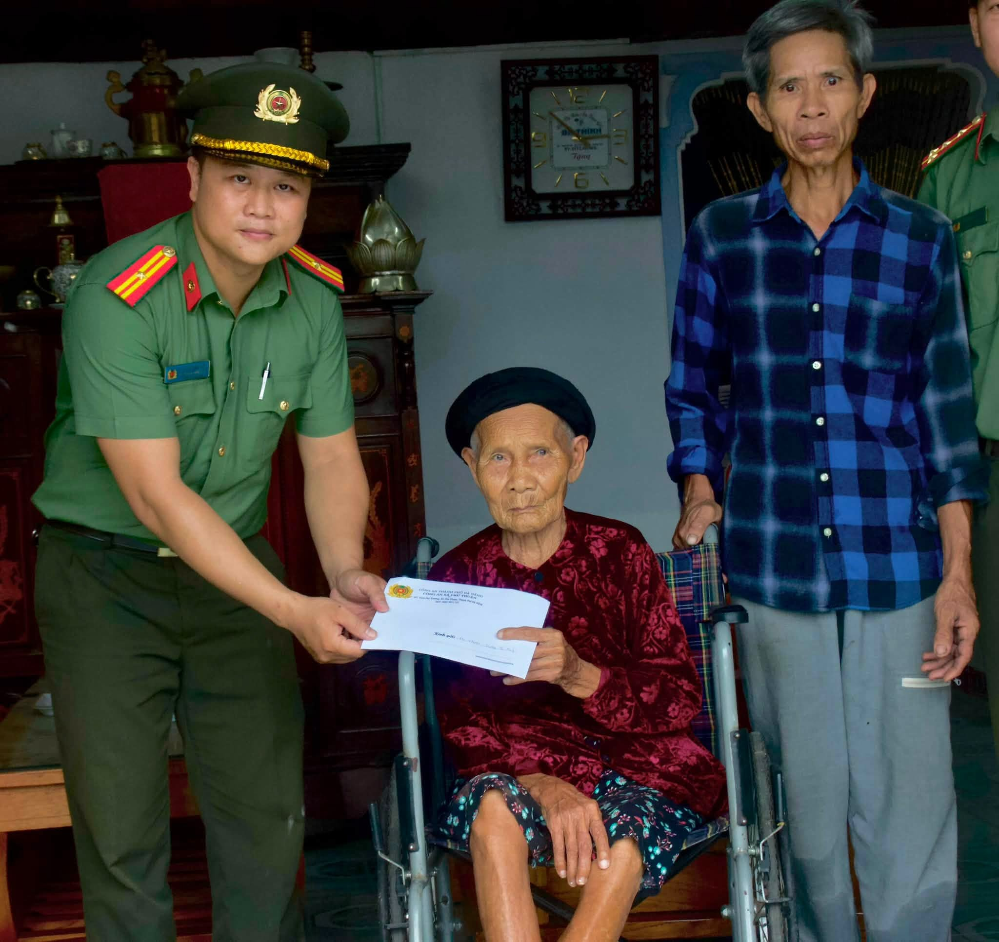 anh tin bai